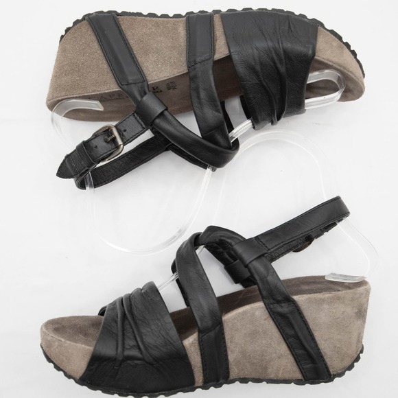 & Other Stories Black and Tan Sandals - Picture 6 of 11